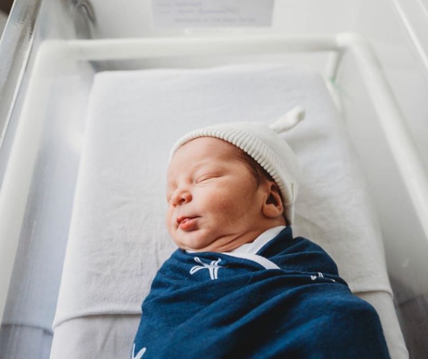 100 Photo Ideas for Your Baby's 'Fresh 48' in the Hospital