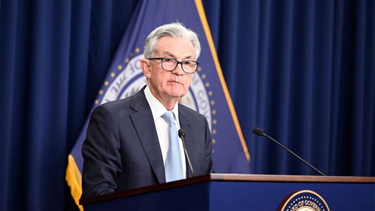 Dow Jones Futures: Market Expects This From Fed Chief Powell; 5 Shares In Purchase Zones