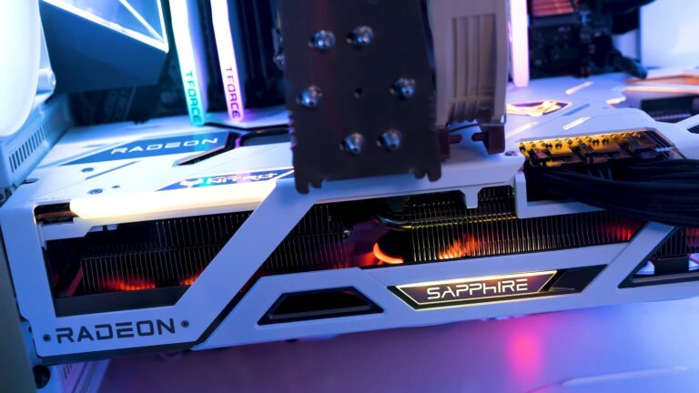 AMD confirms big power-efficiency gains with Radeon 7000 GPUs coming November 3