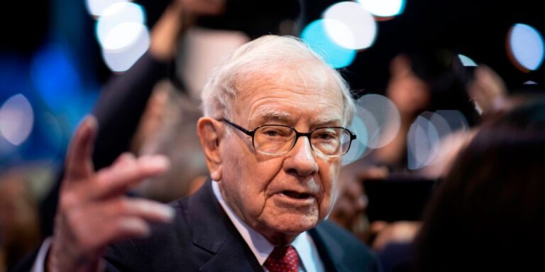 Berkshire Looks Like a Loser with 3 Big Buys