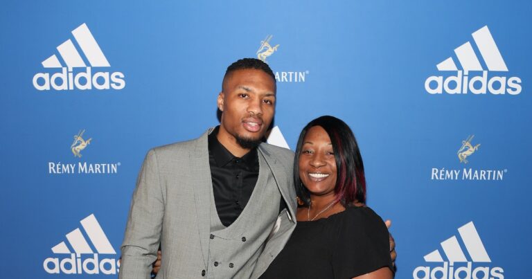 Damian Lillard Helped His Mom Quit Her Toxic Job After Joining The NBA