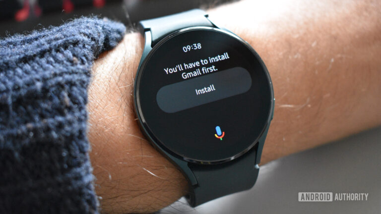 Google needs to fix Assistant on Wear OS before the Pixel Watch launches