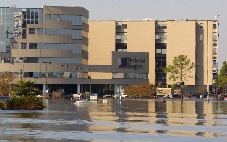 Hundreds of Hospitals Are at Risk of Hurricane Flooding