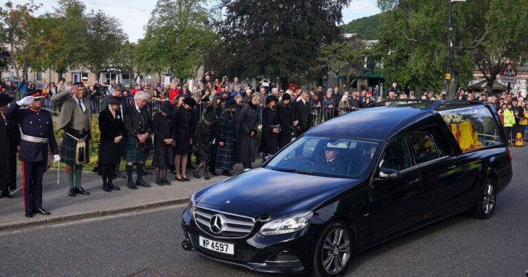 Queen Elizabeth II’s Coffin Makes Journey By means of Scotland