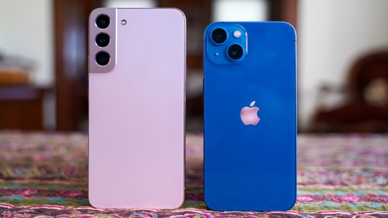 Samsung Galaxy S22 vs iPhone 14: Which do you have to purchase?