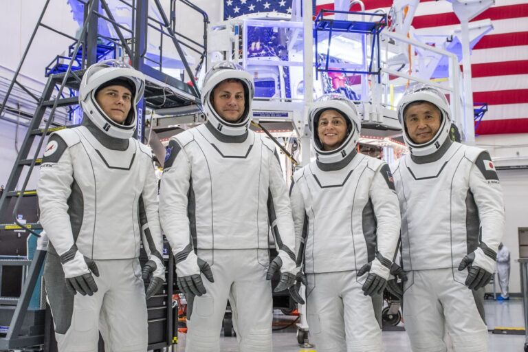 SpaceX astronaut missions for NASA: Crew-5 live updates