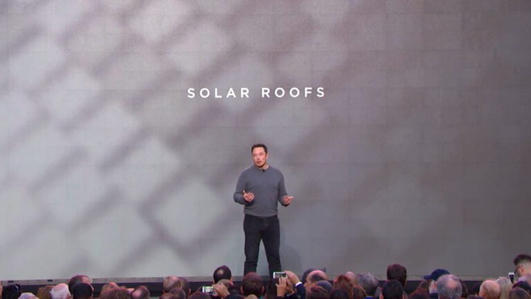 Tesla is below stress to revitalize its photo voltaic and storage enterprise