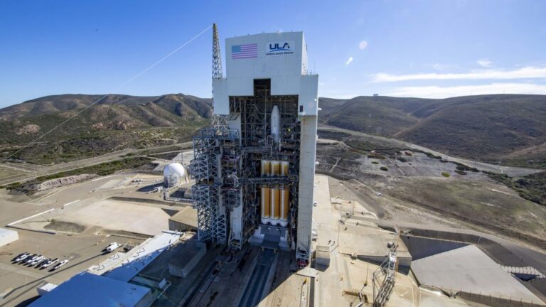 Watch a Delta IV Heavy rocket launch US spy satellite on Sept. 24