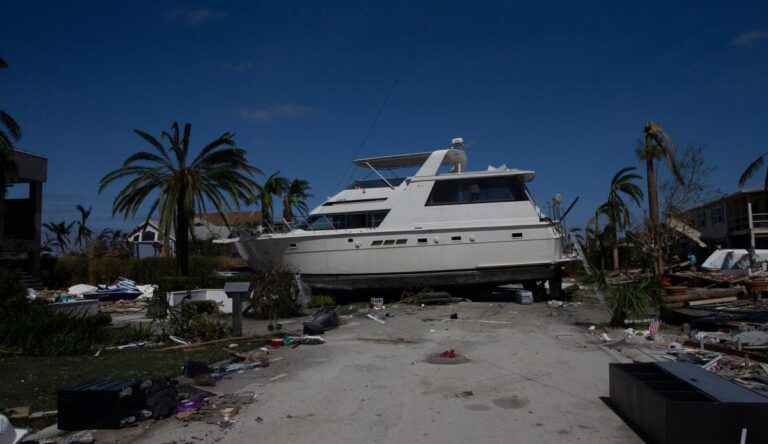 Waterfront workers recount Hurricane Ian devastation