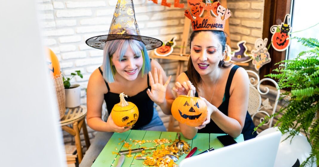 10 Halloween Activities For Teens 