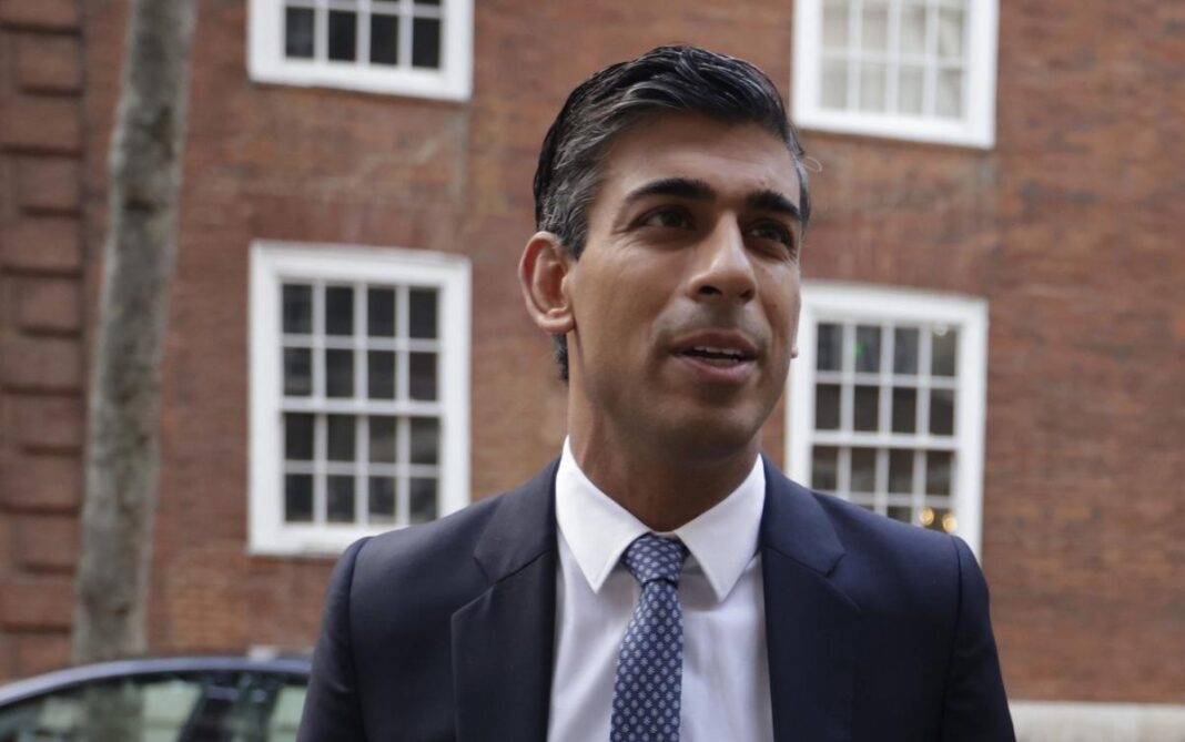 Britain risks deeper recession under Rishi Sunak, says City economist