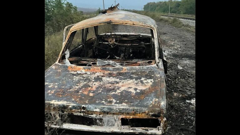 Civilian convoy in Ukraine attacked, leaving 24 dead including 13 children, 1 pregnant woman