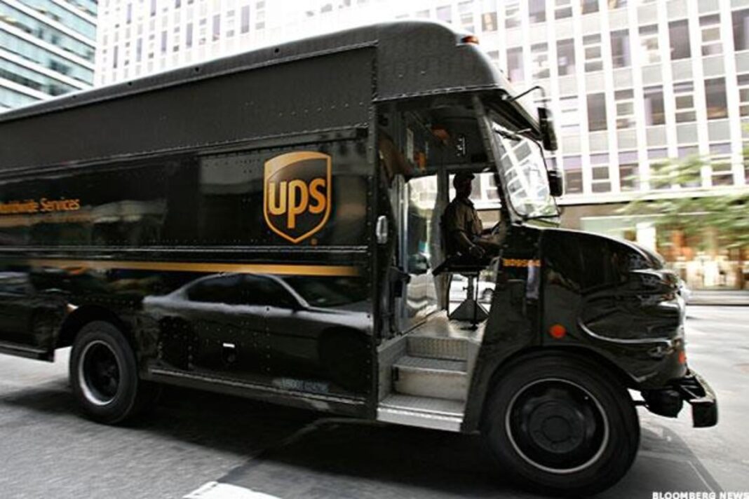 UPS Stock Surges On Q3 Earnings Beat, Repeats 2022 Profit Forecast