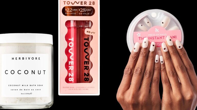 21 Best Beauty Gifts Under $25 2022 That’ll Make Them Smile But Won’t Break the Bank: Holiday Gift Guide