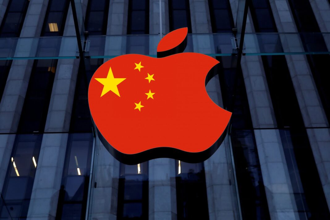 Apple restricts AirDrop transfers from non-contacts to 10 minutes in China amid government protests