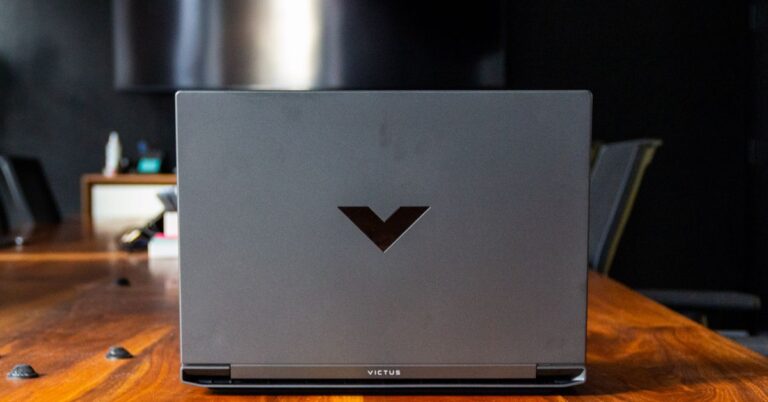 HP Victus 15 review: an $800 laptop that can game