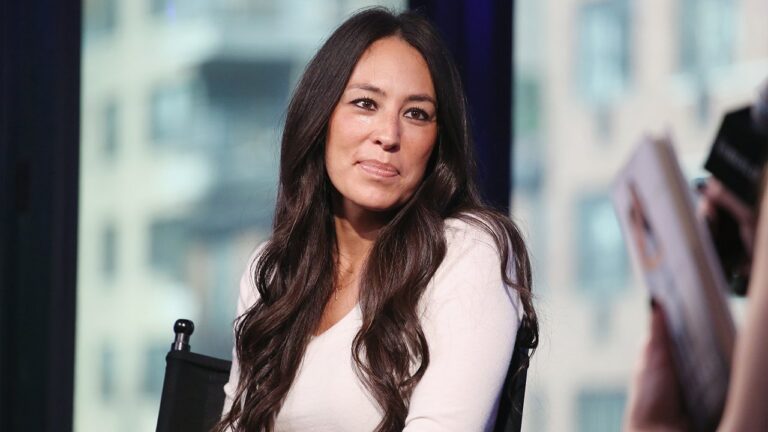 Joanna Gaines lied about her middle name growing up to avoid being bullied: ‘I couldn’t find my place’