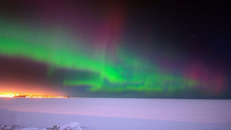 Auroras might be visible from northern Maine or Michigan tonight