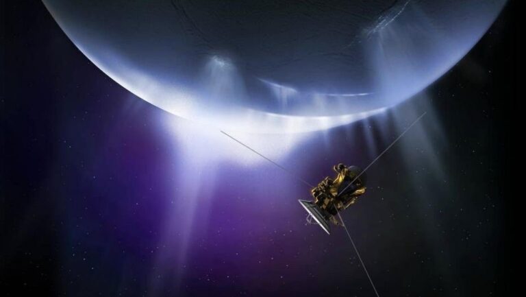 Detecting life on Enceladus would require 100 flybys through geyser