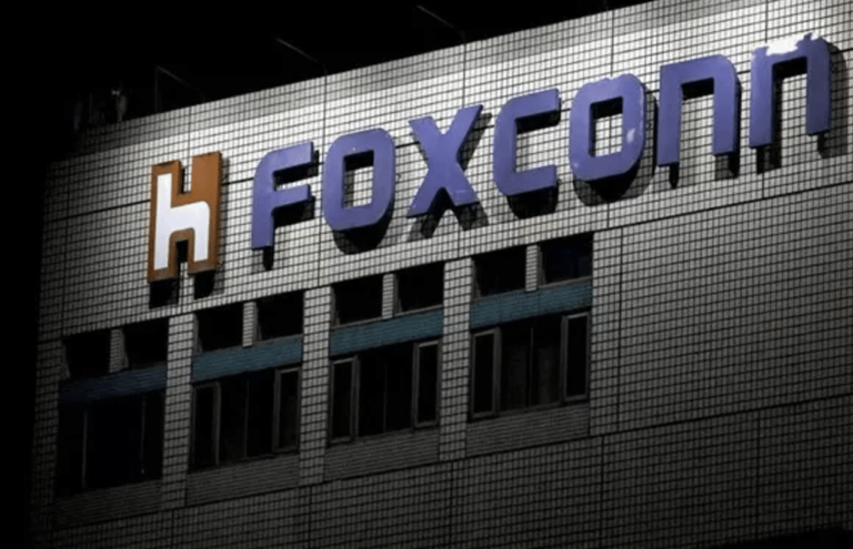 Foxconn launches subsidy bonus to retain employees