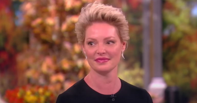 Katherine Heigl Tears Up Recalling Heartbreak Of Being A Working Mom