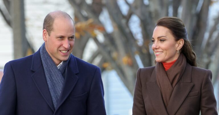 Prince William And Kate Middleton Share Their 2022 Christmas Card Photo