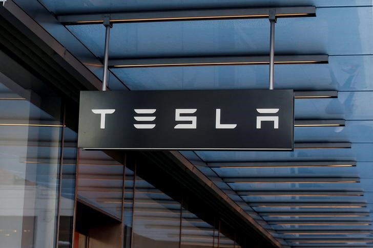 Tesla cuts output plan for Shanghai plant for Dec -sources By Reuters
