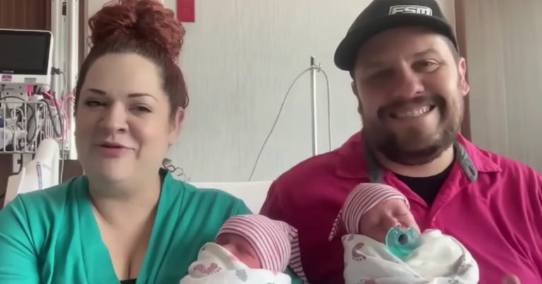 A Pair Of Twin Girls From Texas Were Born In Two Different Years