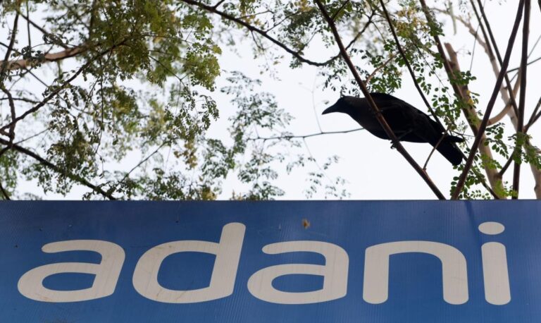 Adani Bond Plunge Deepens as Rebuttal Fails to Stem Concern