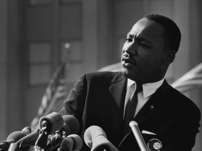 Apple gives away free book in honor of MLK Day