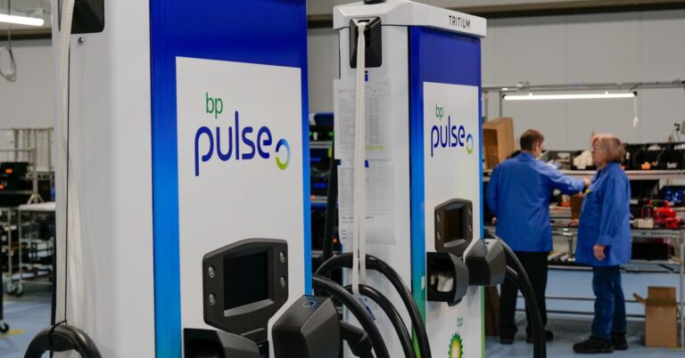 BP Pulse and Tritium shake on new DC fast charger order to expand the oil giant’s EV network