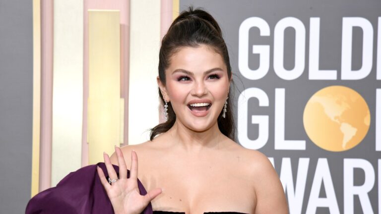 How Selena Gomez’s Nail Artist Created Her Crystal-Covered Golden Globes Manicure — See Photos