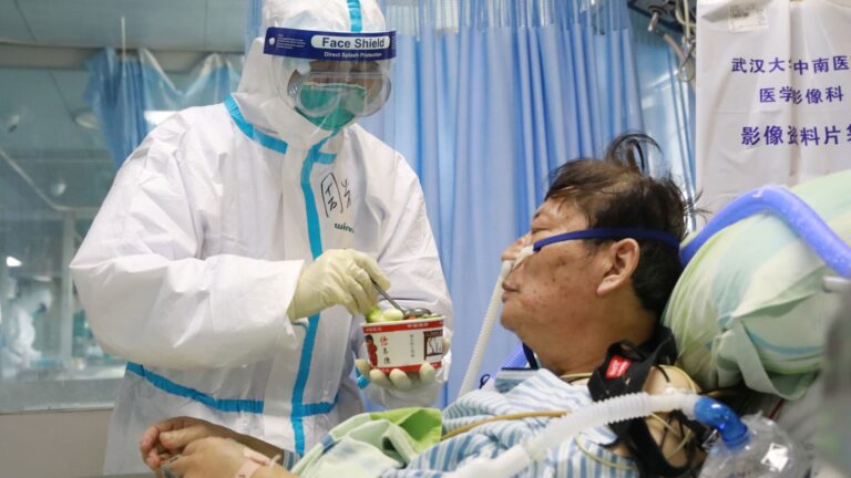 WHO is investigating 1,716 health workers in China infected with coronavirus