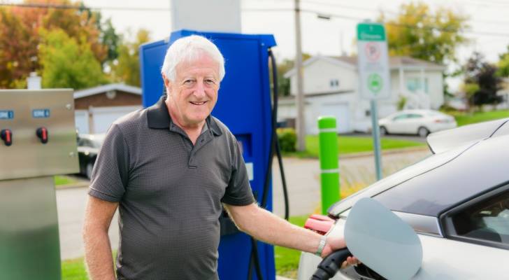 A new study found that EVs were more expensive to fuel than gas-powered cars at the end of 2022 — here are 3 easy ways to save cash no matter what you drive