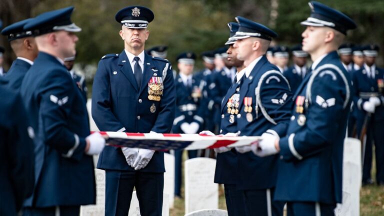 Apollo 11 astronaut Michael Collins laid to rest at Arlington