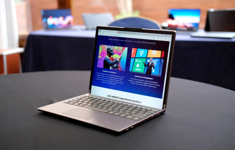 Lenovo’s rollable laptop is stuck in the concept phase