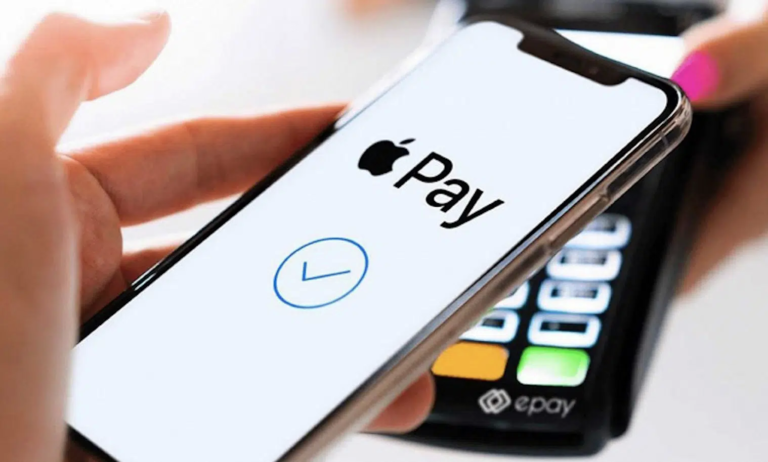 US Apple Store employees test Apple Pay Later feature