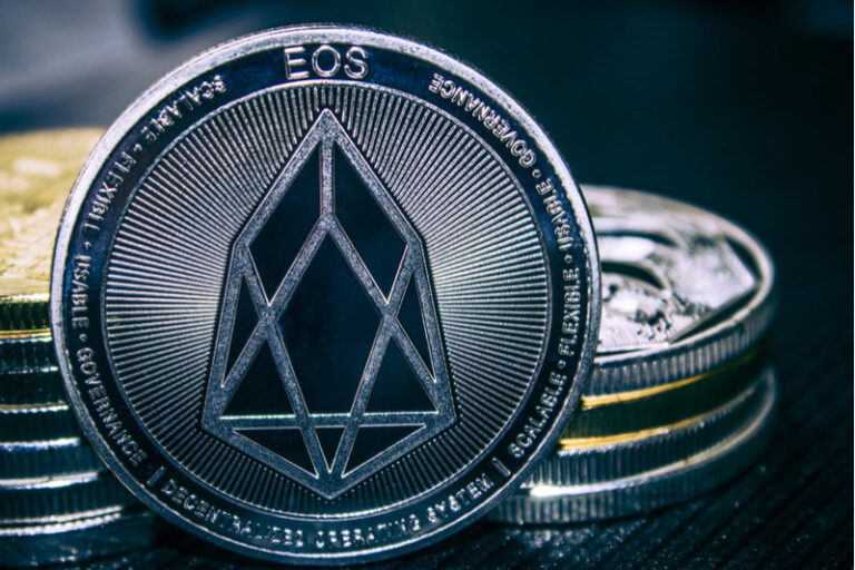 EOS Climbs 11% In a Green Day By Investing.com