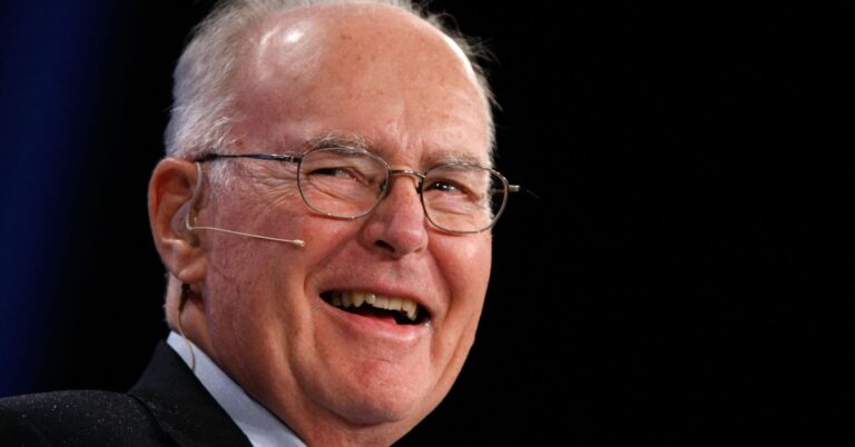 Gordon Moore, Intel co-founder and creator of Moore’s Law, has died