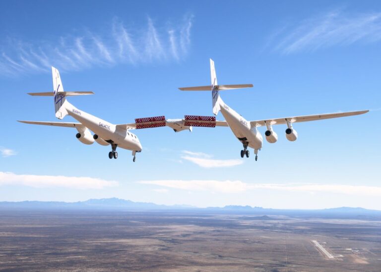 Virgin Galactic’s carrier plane flies back to New Mexico spaceport