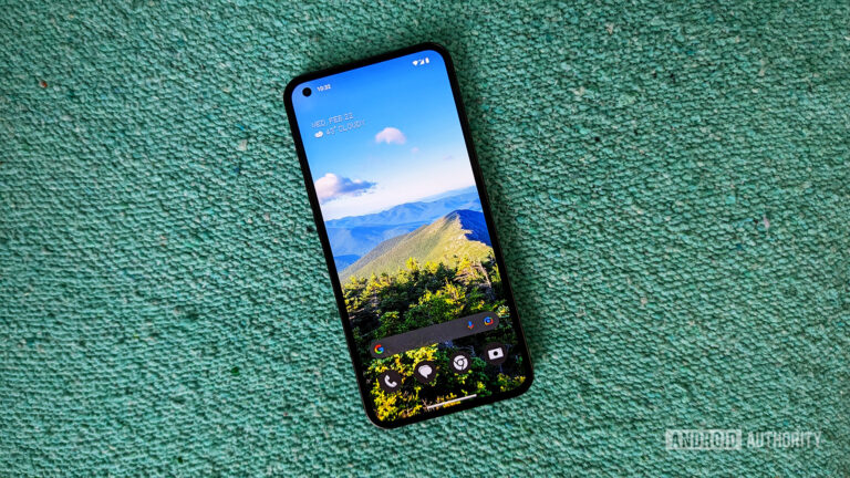 Wallpaper Wednesday: Android wallpapers 2023-03-01