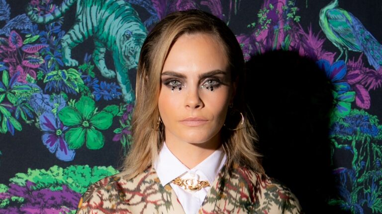 Cara Delevingne Looks Like a Completely Different Person With Blunt Bangs and Dark Hair — See Photo
