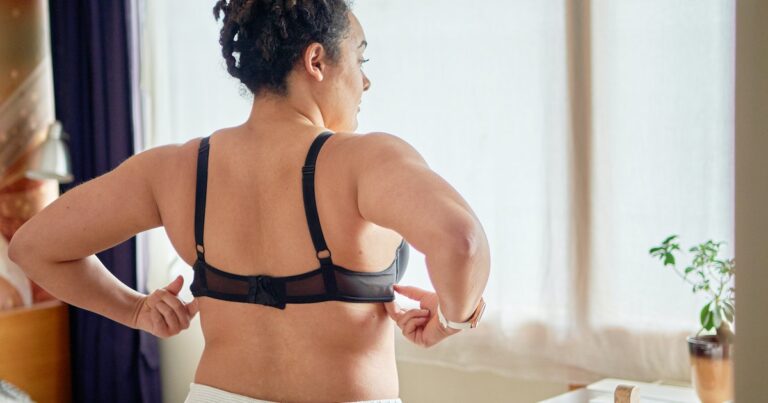 I Found My Actual Bra Size On Reddit, Of All Places — & You Can Too