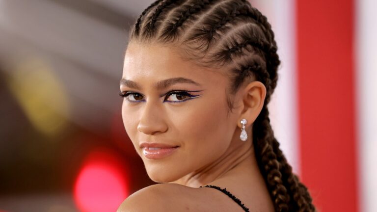 Zendaya Abandoned Her Bob for a Surprise Performance at Coachella — See the Photos