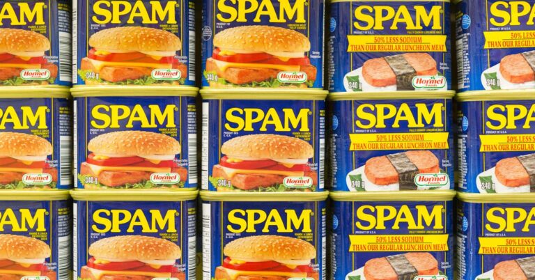 AI is being used to generate whole spam sites