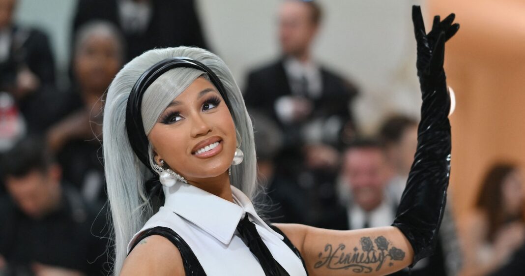 Cardi B Revealed What She Packs Her Daughter For Lunch & It's Just So Relatable