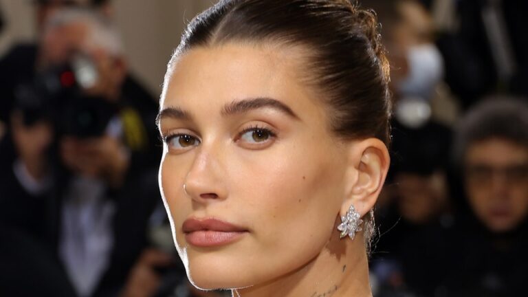 Hailey Bieber’s Bob Just Got Even Shorter — See Photo