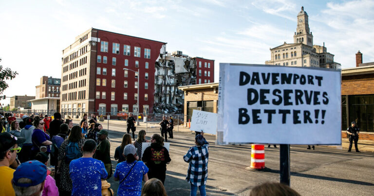 Iowa Building Collapse: As People Remain Missing, Demolition Is Put on Hold