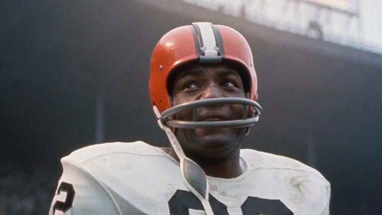 NFL community mourns the death of Hall of Fame running back Jim Brown