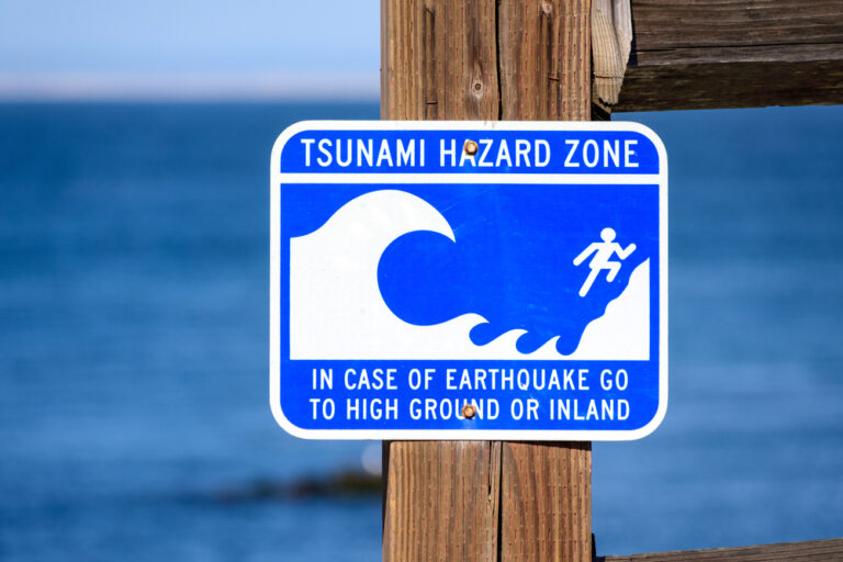 5 Worst Tsunamis in History